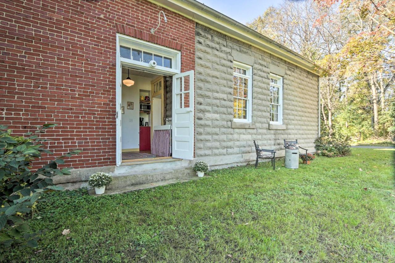 Renovated Wv Schoolhouse History Buffs Heaven! Villa Kearneysville Exterior photo